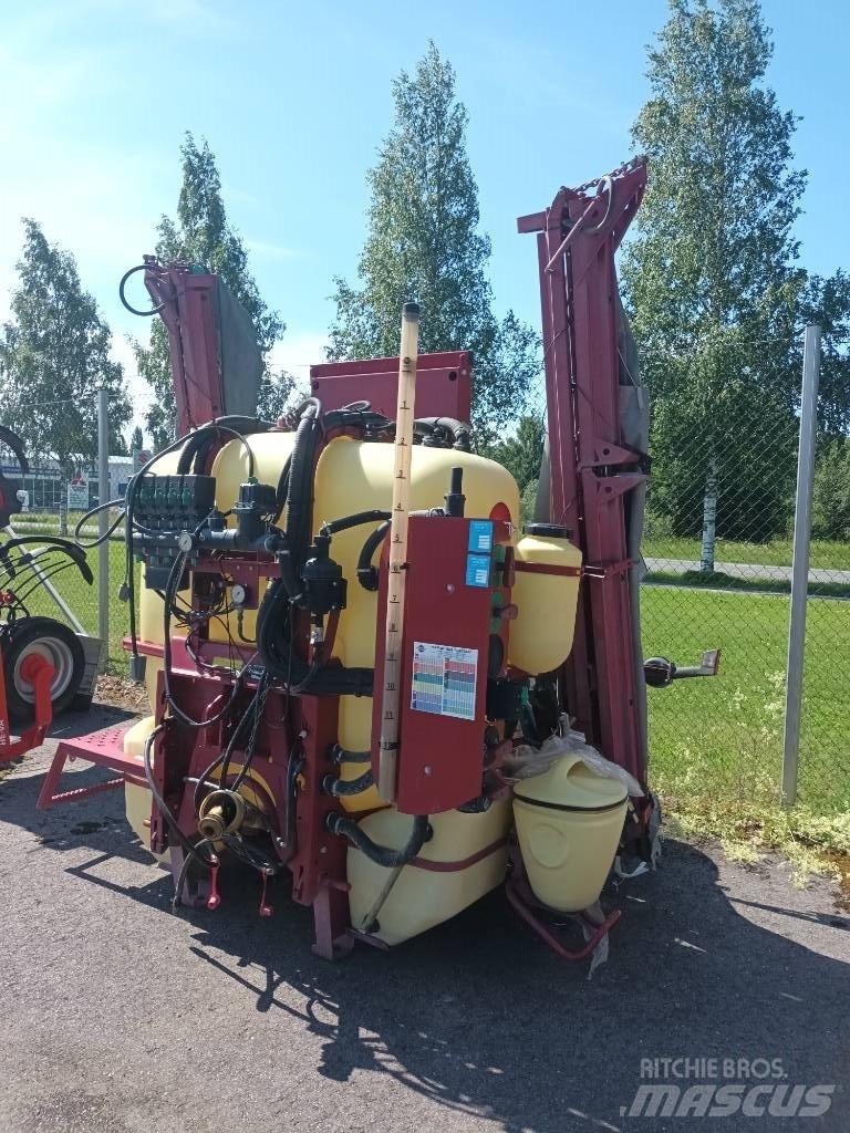 Hardi Master Twin Vlečne škropilnice