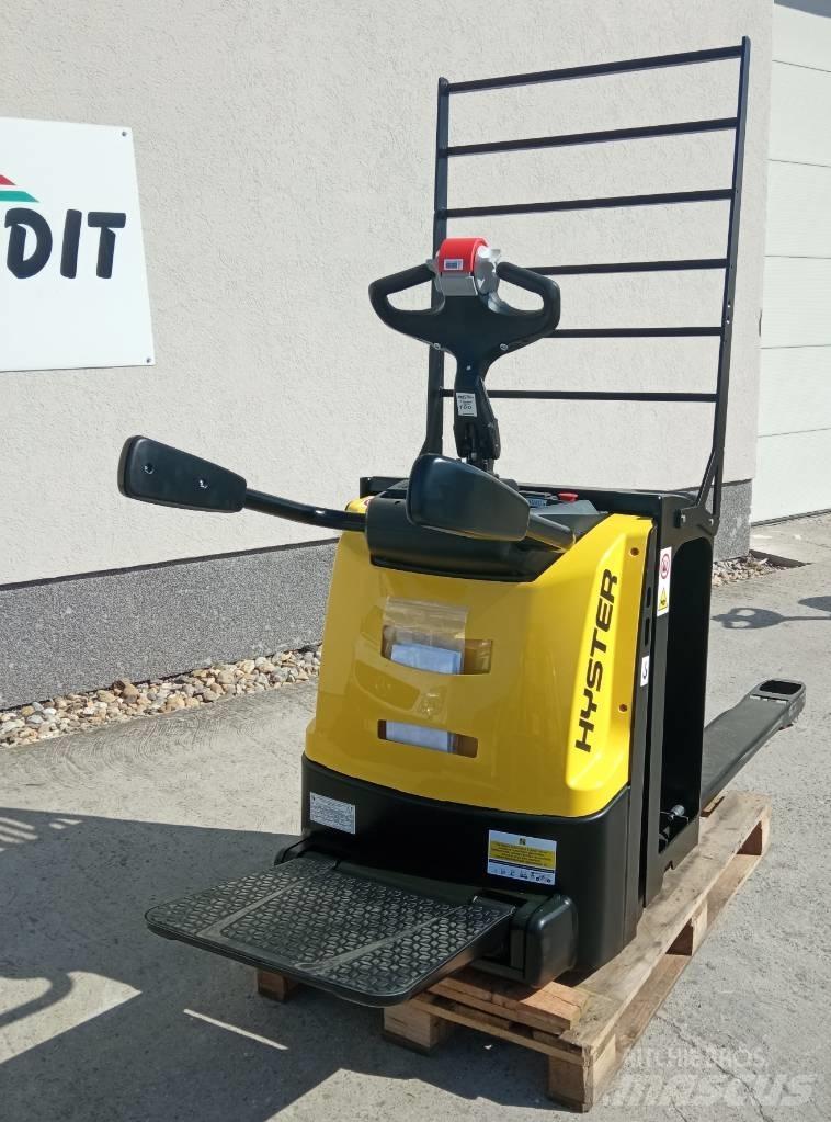 Hyster P 2.5 S Električni nizko dvižni viličar s stojiščem