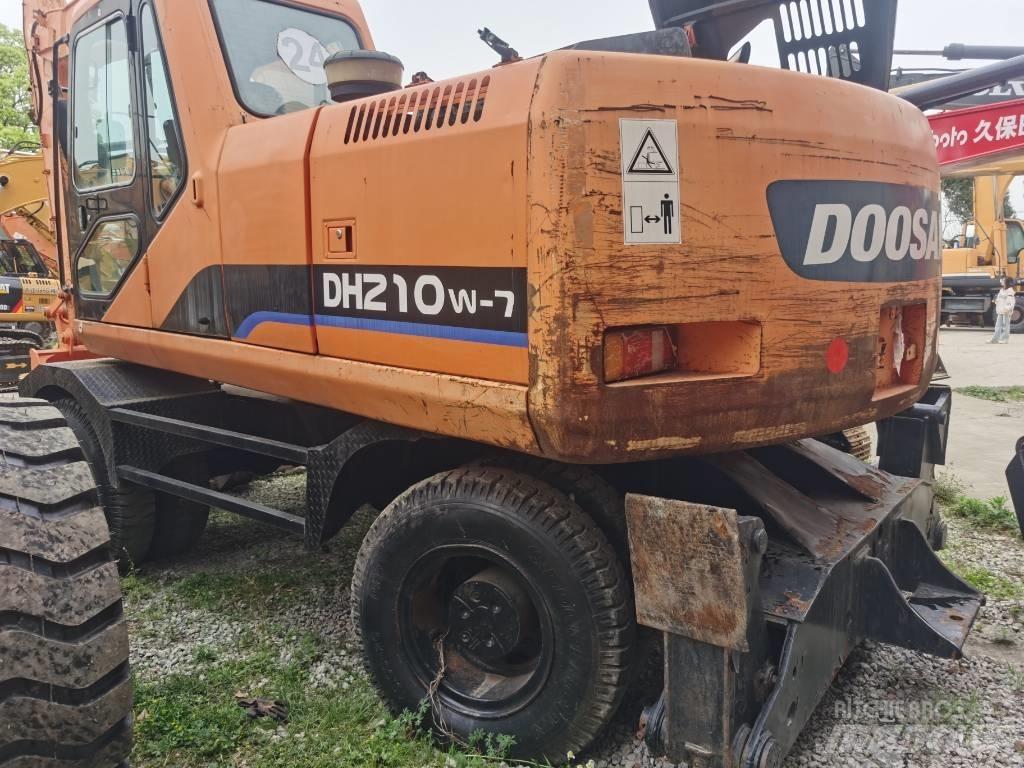 Doosan DH 210 W-7 Bagri na kolesih