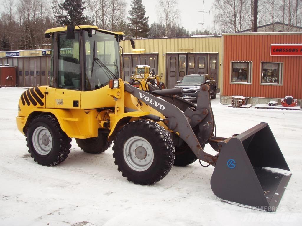 Volvo L 30 B Pro Kolesni nakladalci