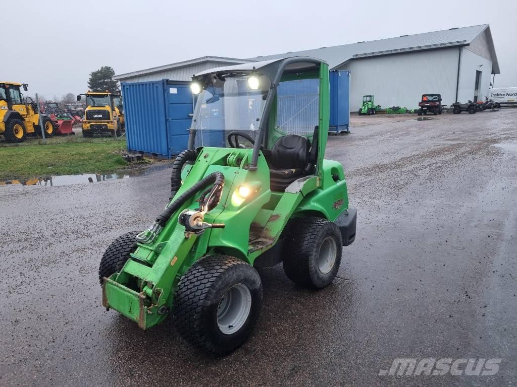 Avant 630 Mini nakladalci