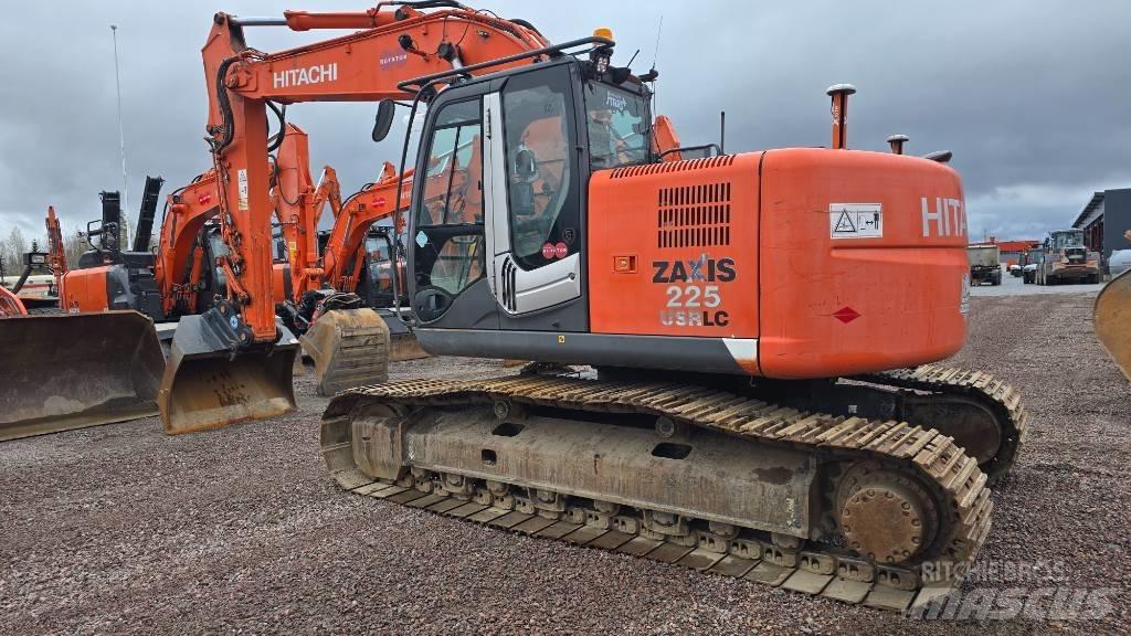 Hitachi ZX225USRLC-3 Bagri goseničarji