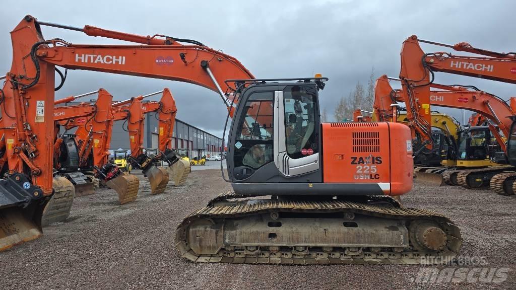 Hitachi ZX225USRLC-3 Bagri goseničarji