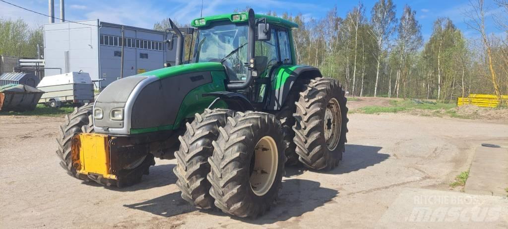 Valtra T180-4 Traktorji