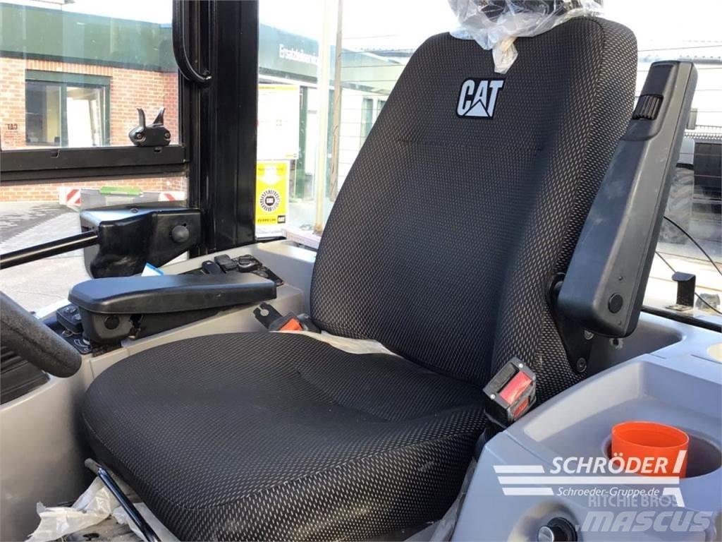 CAT 914 M Kolesni nakladalci