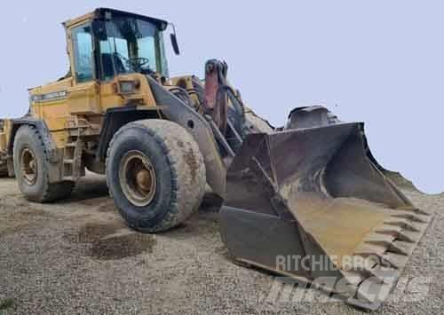 Volvo L 120 C Kolesni nakladalci