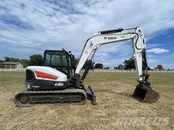 Bobcat E85 Bagri goseničarji
