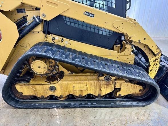 CAT 299D3 XE Skid steer mini nakladalci