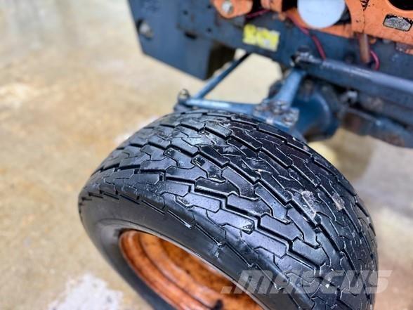 Kubota B7100 Traktorji