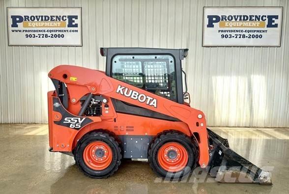 Kubota SSV65 Skid steer mini nakladalci