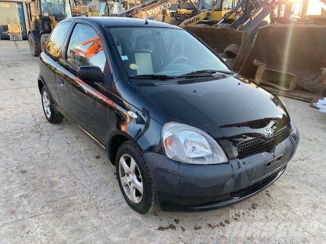 Toyota Yaris Avtomobili