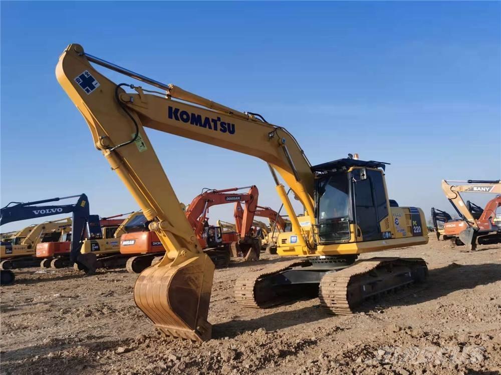 Komatsu PC 220-8 Bagri goseničarji