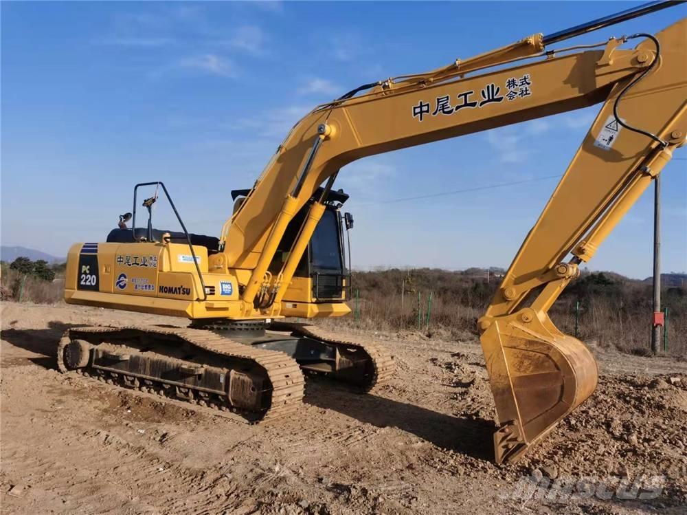 Komatsu PC 220-8 Bagri goseničarji