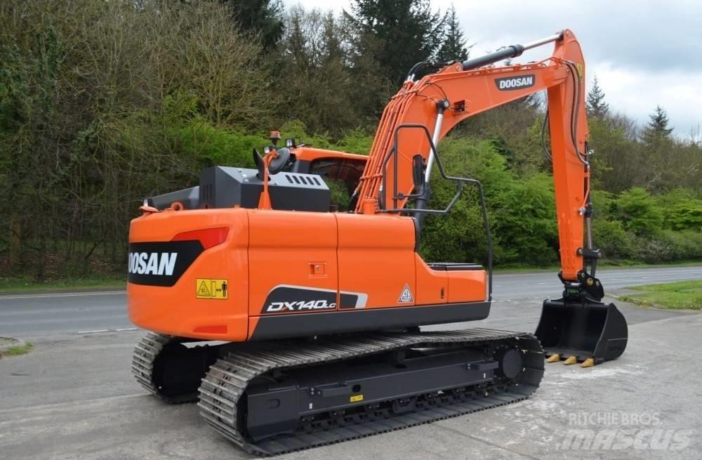 Doosan DX 140 LC-5 Bagri goseničarji