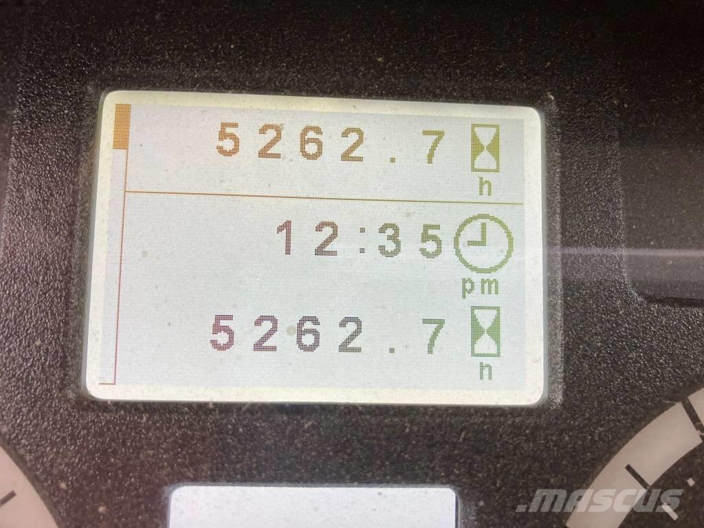 John Deere 6155 M Traktorji