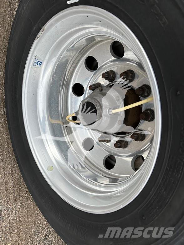 Utility 3000R Hladilne polprikolice