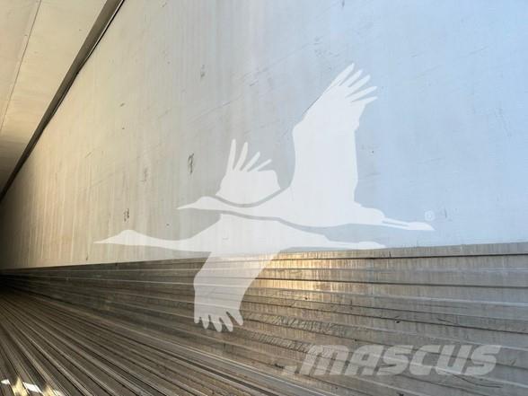 Utility 3000R Hladilne polprikolice