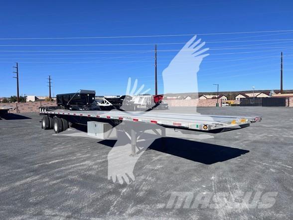 Utility 4000AE Plato/keson polprikolice