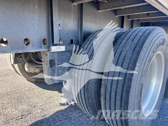 Utility 4000AE Plato/keson polprikolice