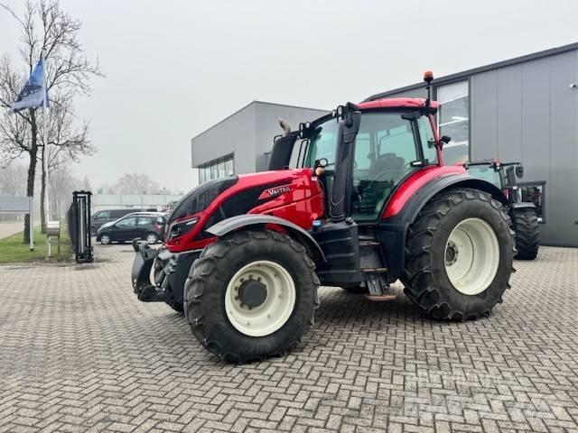 Valtra T144 Hitech Traktorji