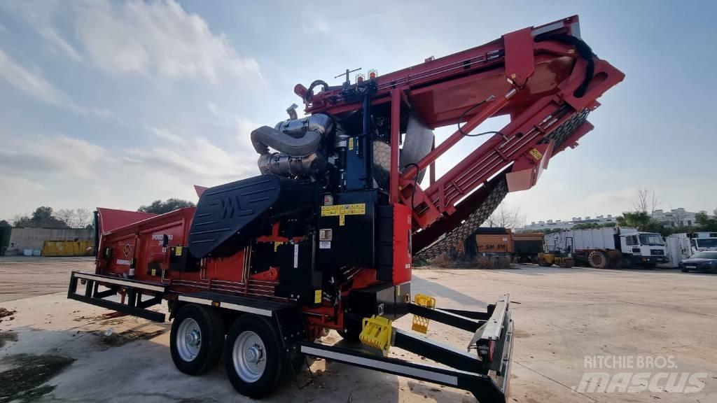 Morbark WH2400XP Drobilci lesa