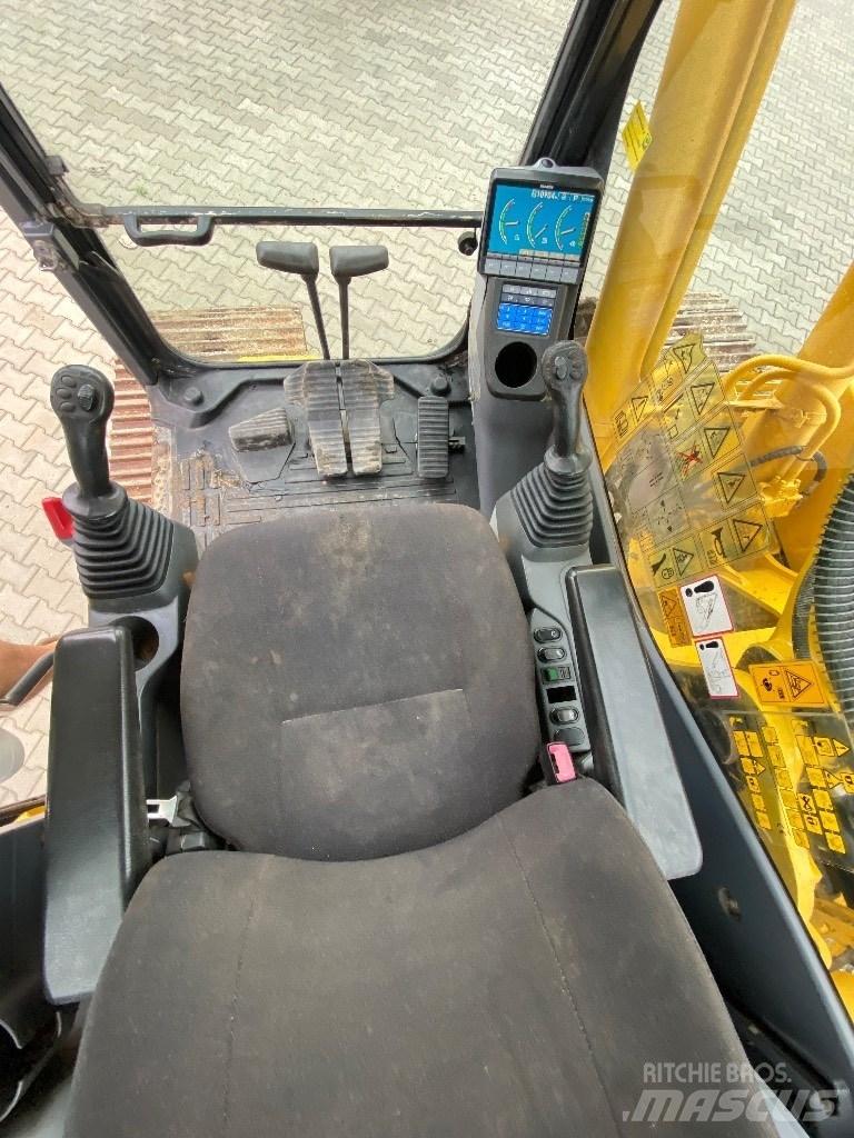 Komatsu PC 210 LC-8 Bagri goseničarji