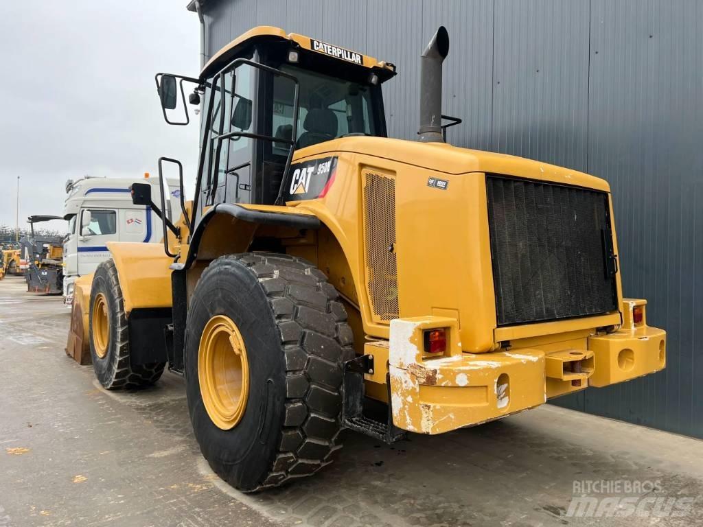 CAT 950H Kolesni nakladalci