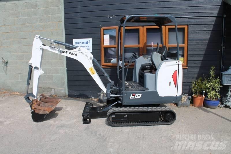 Bobcat E 19 Mini bagri <7t