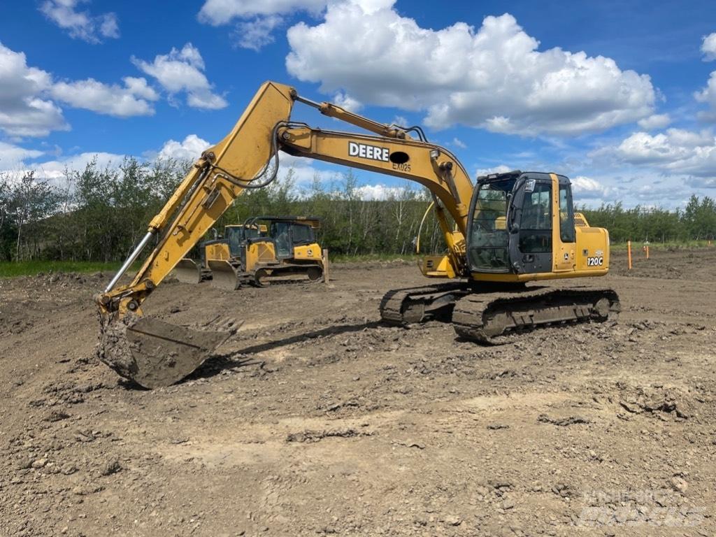 DEERE 120C Bagri goseničarji