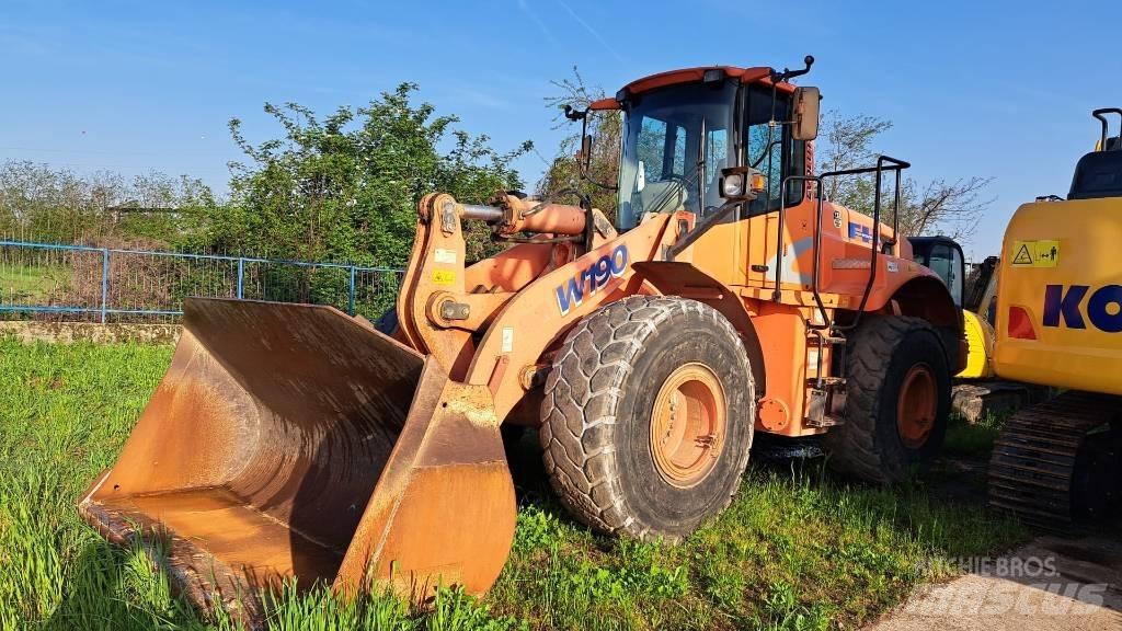 Hitachi W190 Kolesni nakladalci