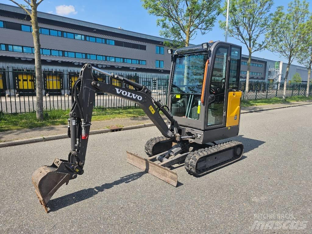 Volvo EC 18 E Mini bagri <7t