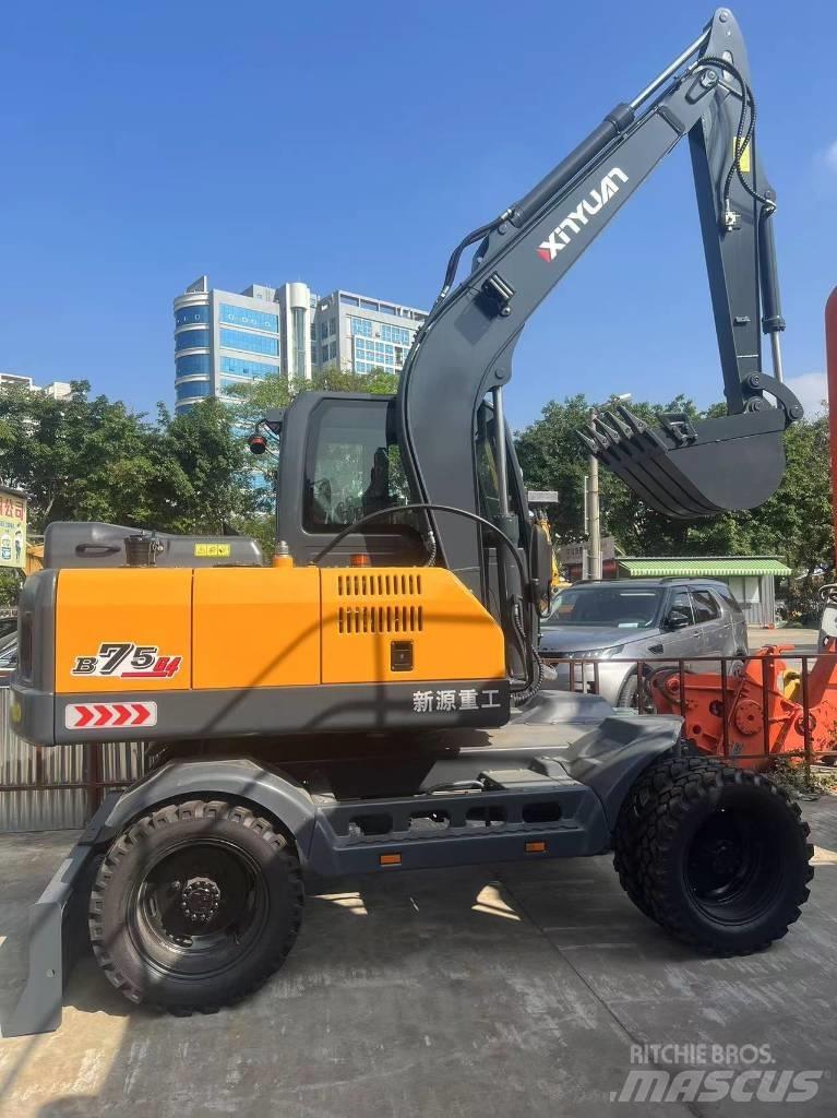 Xinyuan  B75G4 Bagri goseničarji