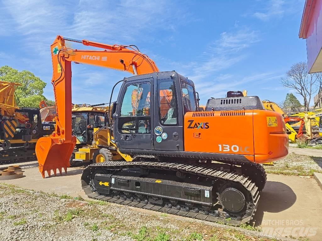 Hitachi ZX 130 Bagri goseničarji