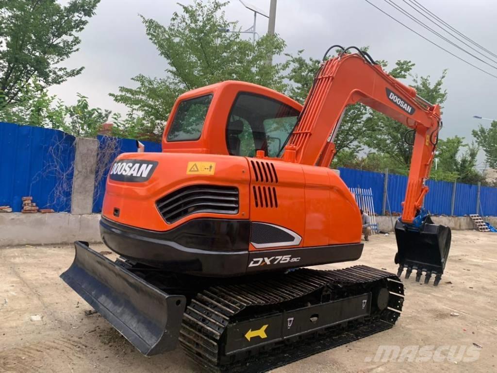 Doosan DX 75-9 C Midi bagri 7t – 12t
