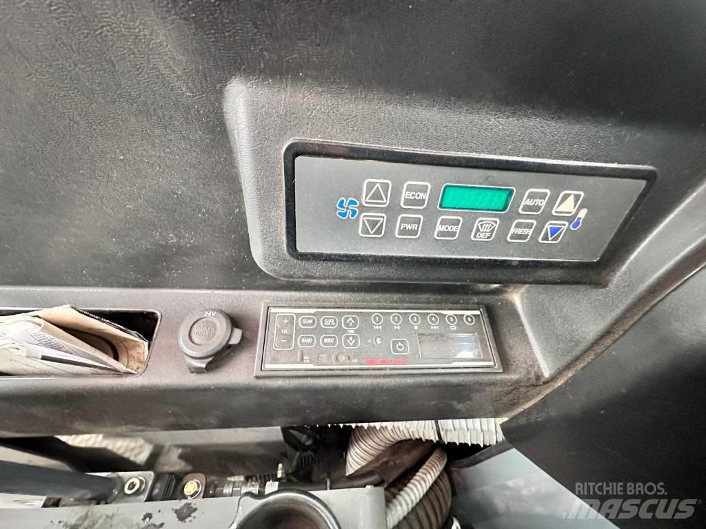 Takeuchi TB2150c Bagri goseničarji