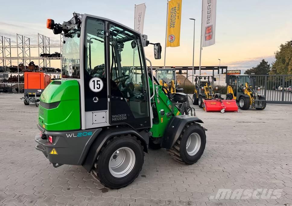 Wacker Neuson WL 20e Kolesni nakladalci
