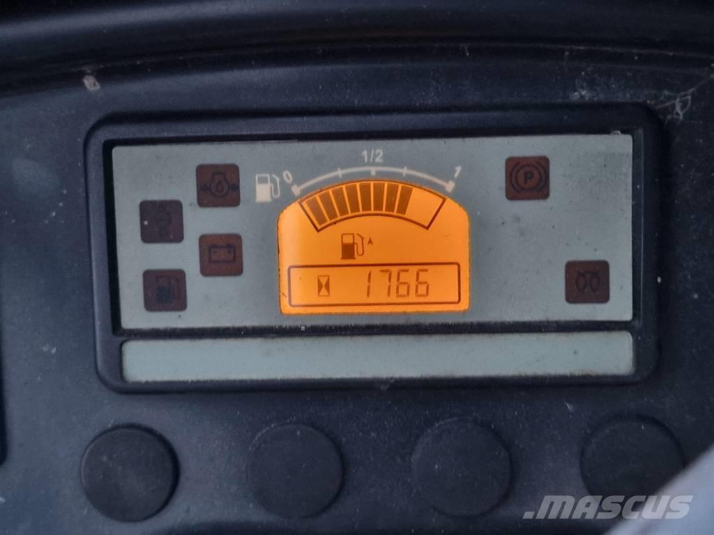 Dynapac CC 1000 Dvojni valjarji