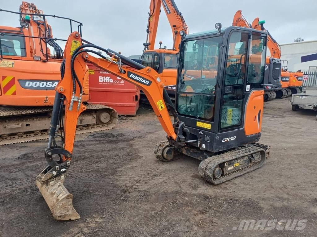 Doosan DX 19 Mini bagri <7t