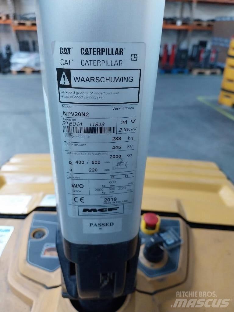 CAT NPV 20 N2 Električni nizko dvižni viličar s stojiščem
