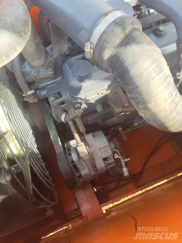 Doosan DH220LC-7 Bagri goseničarji
