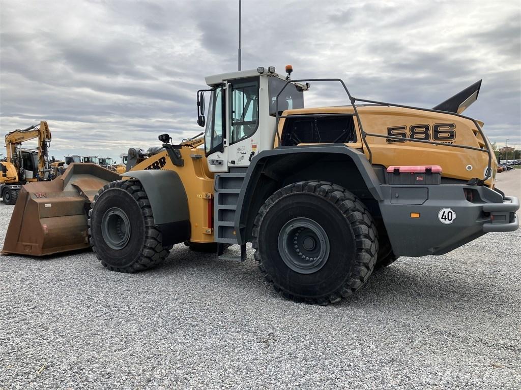 Liebherr L586 Xpower Kolesni nakladalci