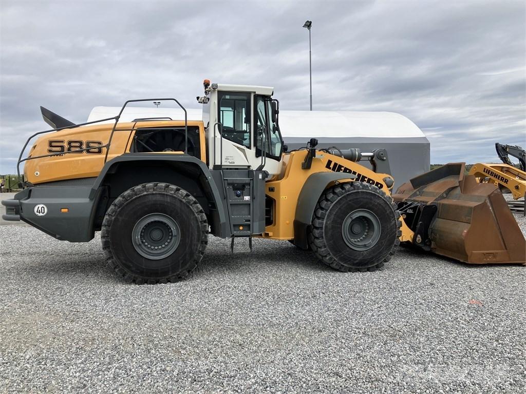 Liebherr L586 Xpower Kolesni nakladalci