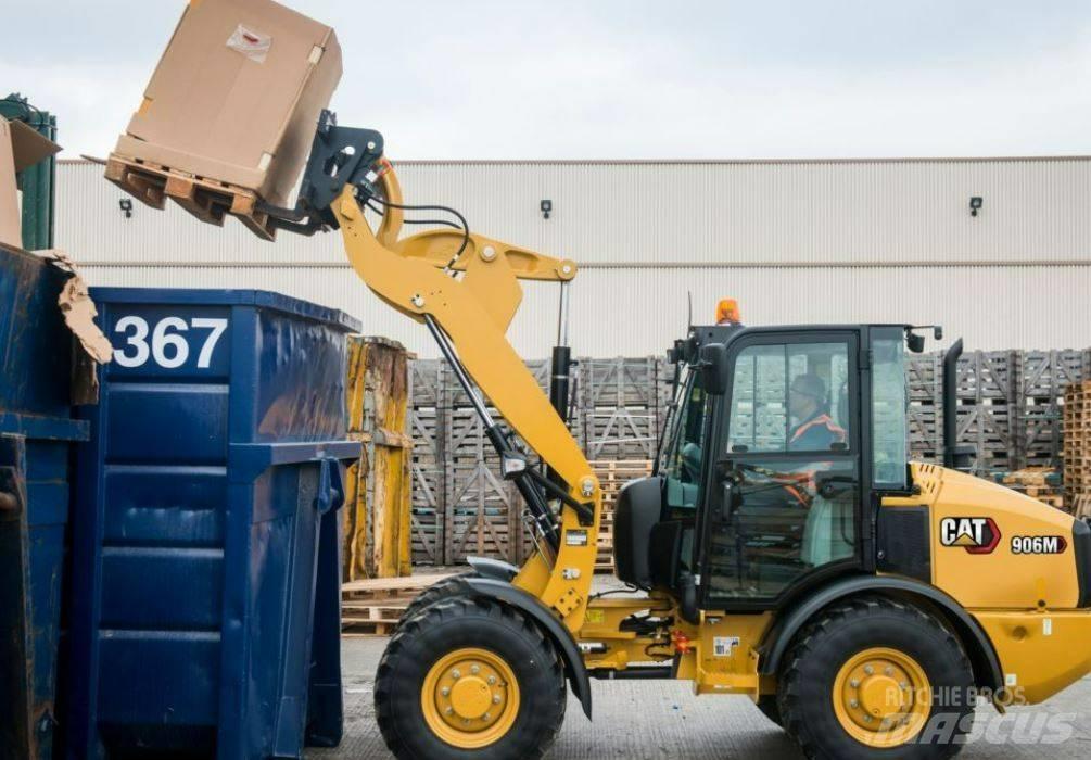 CAT 906 UTHYRES Kolesni nakladalci