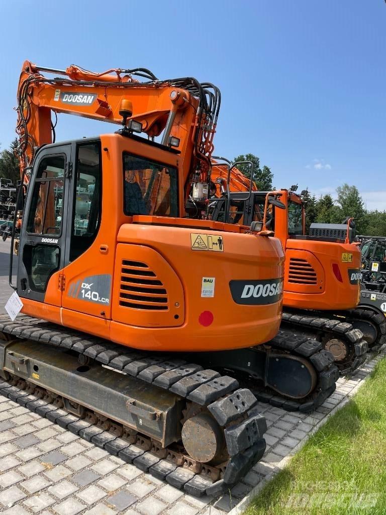 Doosan DX 140 LCR-3 Bagri goseničarji