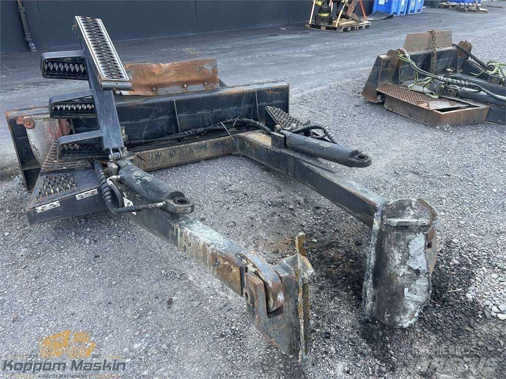 Valmet 890.2 Druge komponente