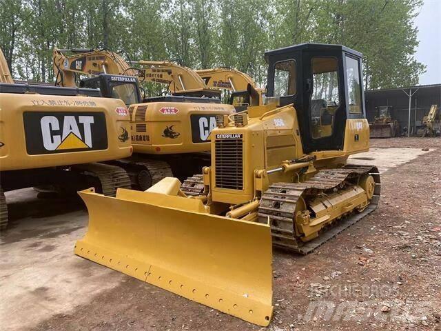 CAT D5G Buldožerji goseničarji