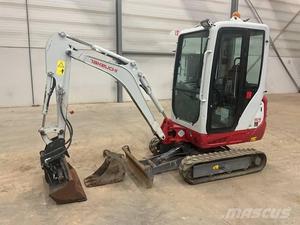 Takeuchi TB 216 Mini bagri <7t