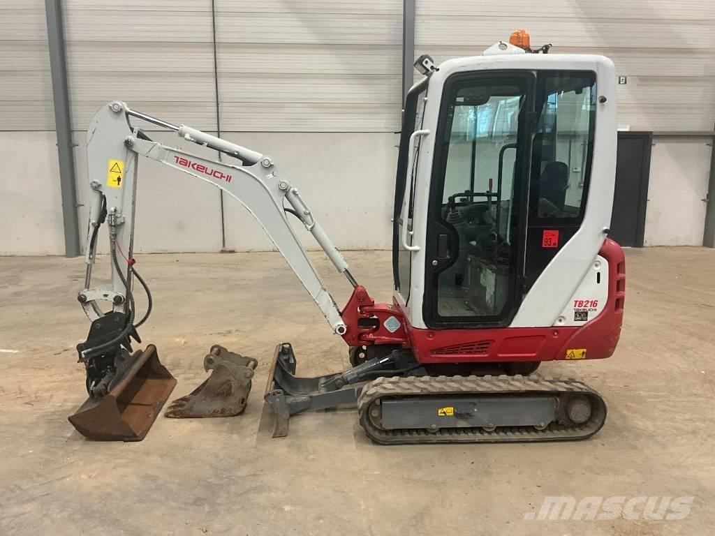Takeuchi TB 216 Mini bagri <7t