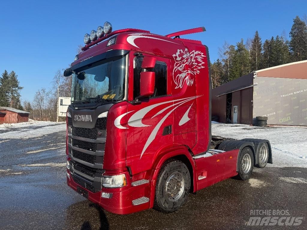 Scania S540 6x2 Vlačilci