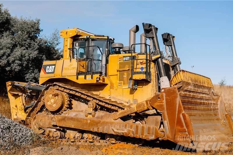 CAT D10T Buldožerji goseničarji